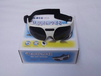 電子血壓計(jì)批發(fā)-深圳市舒思盾科技提供電子血壓計(jì)批發(fā)的相關(guān)介紹、產(chǎn)品、服務(wù)、圖片、價(jià)格眼部按摩儀,經(jīng)絡(luò)按摩儀、無線按摩儀、語音按摩儀、頸椎按摩儀、震動按摩儀、迷你振動暖手寶、電子血壓計(jì)批發(fā)、3D電子計(jì)步器、迷你三角按摩器、低周波按摩儀、美容保濕噴霧器、足部脈沖按摩儀、掌中寶低頻理療儀